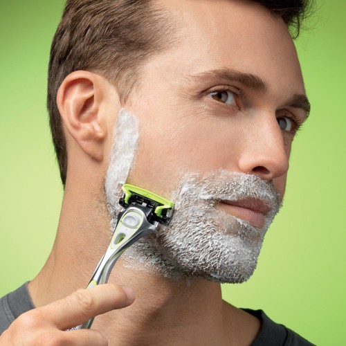 Wilkinson Sword Hydro 5 Sensitive Men's Razor Blades thumbnail 3