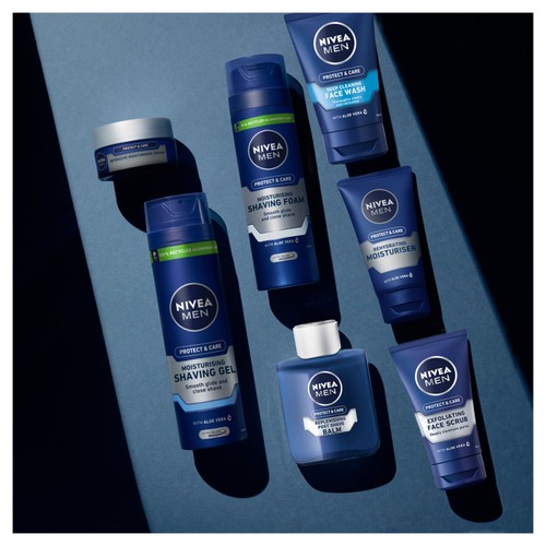 NIVEA MEN Protect & Care Intensive Face Moisturiser thumbnail 3