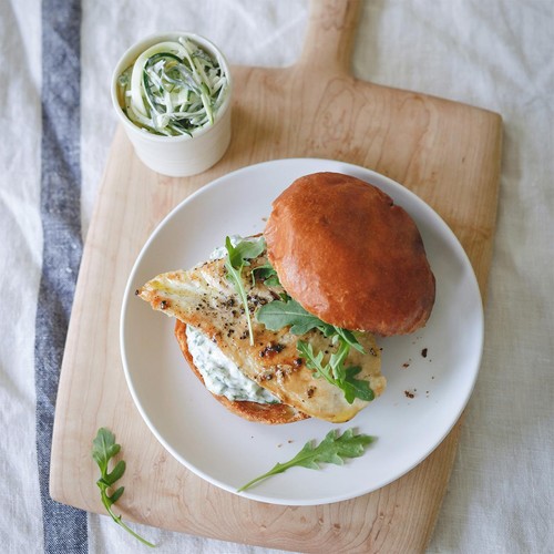 Daylesford 4 Organic Chicken Breasts thumbnail 3