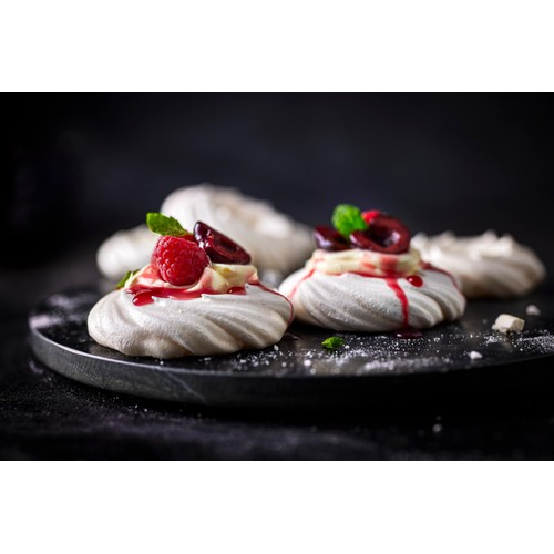 M&S 8 Meringue Nests thumbnail 3