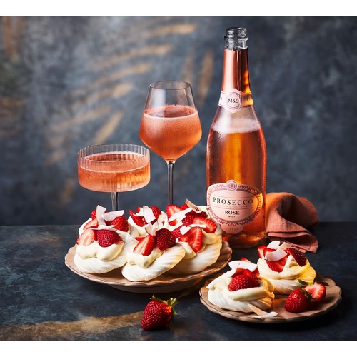 M&S 8 Meringue Nests thumbnail 4