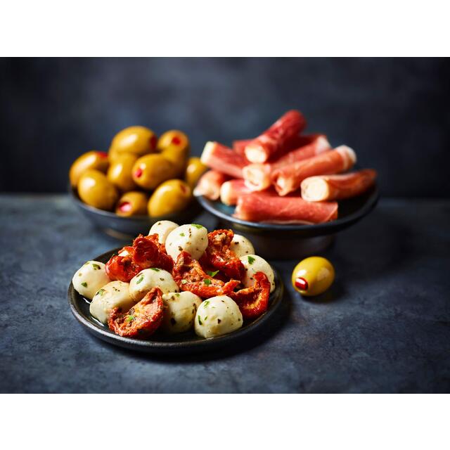 M&S Stuffed Olives with Pimento Peppers thumbnail 4