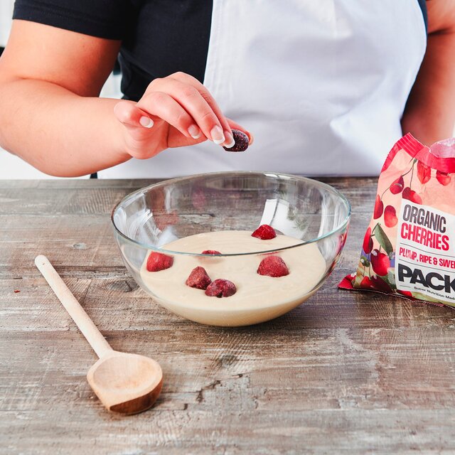 PACK'D Organic & Sweet Pitted Cherries thumbnail 3