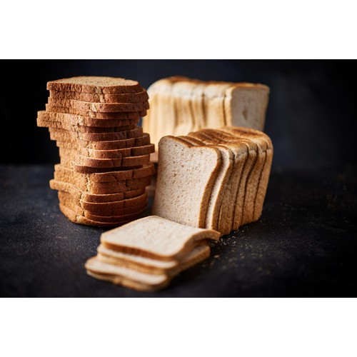 M&S medium sliced super soft white bread thumbnail 4