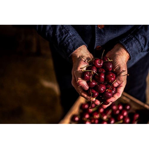 M&S Collection King Cherries thumbnail 4