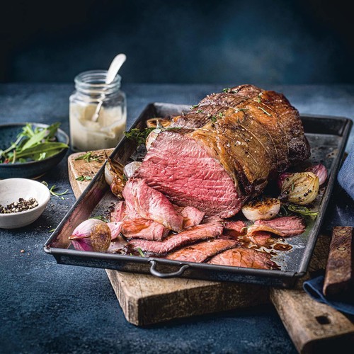 M&S Collection Aberdeen Angus Beef Roasting Joint thumbnail 3