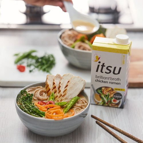 itsu Chicken Ramen Brilliant Broth for 2 thumbnail 2