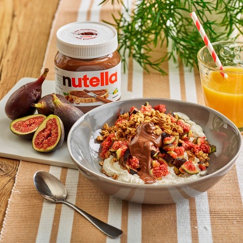 Nutella Hazelnut Chocolate Spread thumbnail 4
