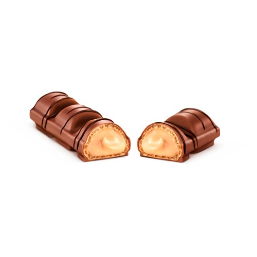 Kinder Bueno Milk Chocolate & Hazelnut Bars Multipack thumbnail 5
