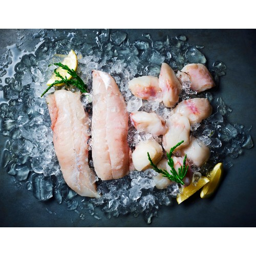 M&S Collection 2 Hake Fillets Frozen thumbnail 2
