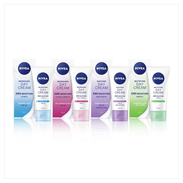 NIVEA Day Cream Face Moisturiser for Normal Skin SPF15 thumbnail 6