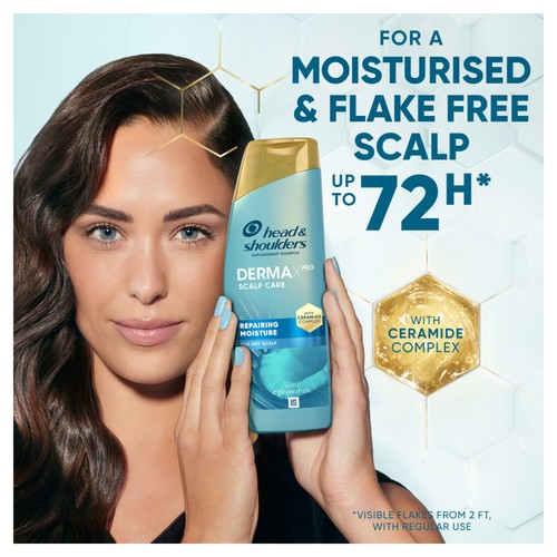 Head & Shoulders Derma X Pro Hydrate Shampoo thumbnail 4