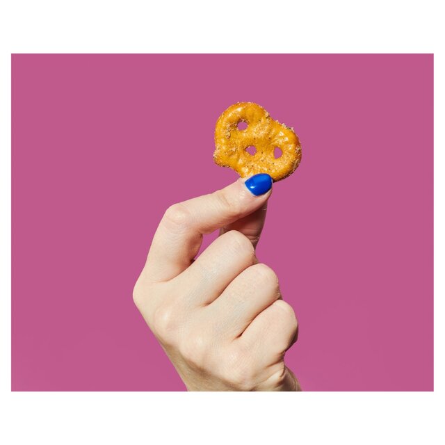 Olly's Pretzel Thins - Sour Cream & Onion thumbnail 3