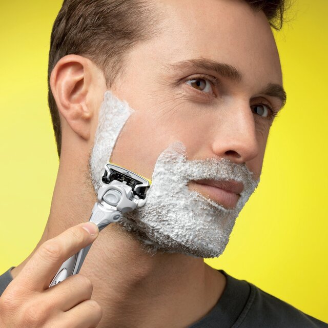 Wilkinson Sword Hydro 5 Skin Protection Advanced Men's Razor thumbnail 5