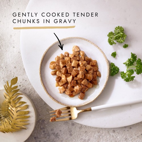 Gourmet Gold Chunks in Gravy Gravy Collection Wet Cat Food  thumbnail 3