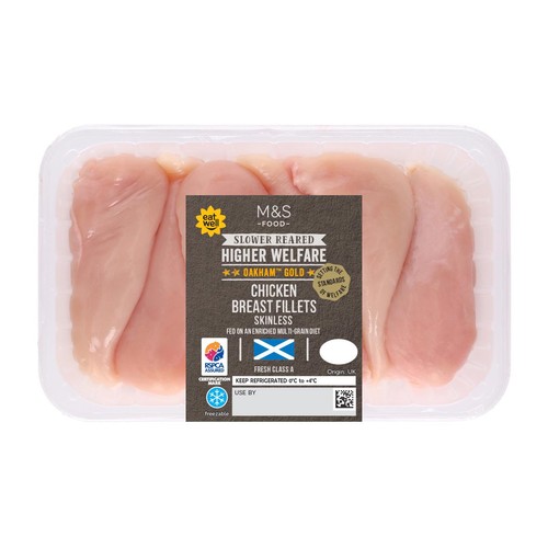 M&S Oakham Gold Chicken Breast Fillets thumbnail 3