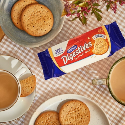 McVitie's Digestives Biscuits The Light One thumbnail 5