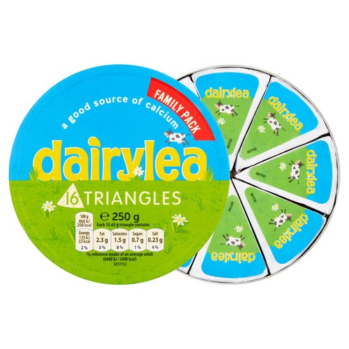 Dairylea Cheese Spread Triangles 16 Pack thumbnail 2