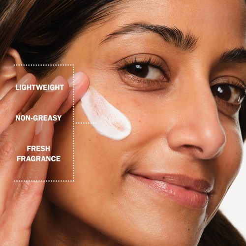 Olay Regenerist Niacinamide SPF 30 Day Cream Refill thumbnail 6