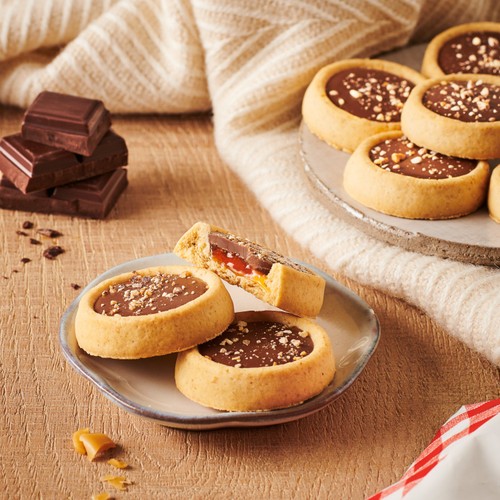 Bonne Maman Petit Choco & Caramel Tartlets Biscuits thumbnail 2