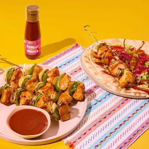 Lee Kum Kee Sesame Chilli Dipping Sauce thumbnail 9