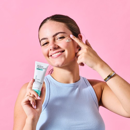 Super Facialist Clear Skin Pore-fect Daily Moisturiser thumbnail 4