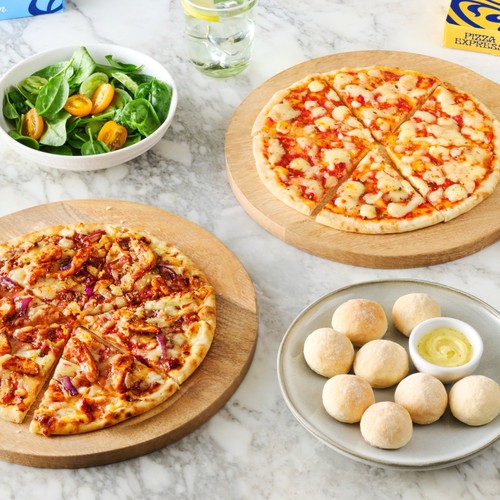 Pizza Express 9" BBQ Chicken thumbnail 4