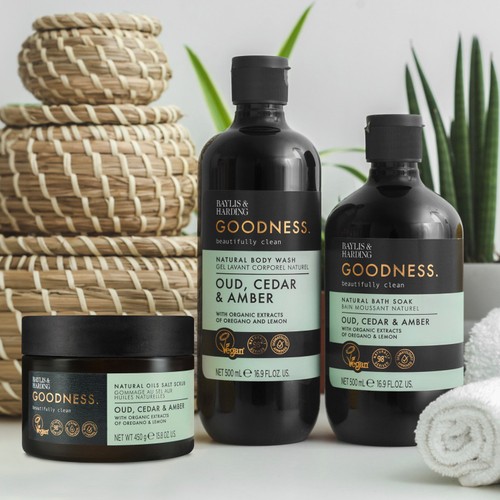 Baylis & Harding Goodness Oud, Salt, Apricot and Olive Stones Scrub thumbnail 5