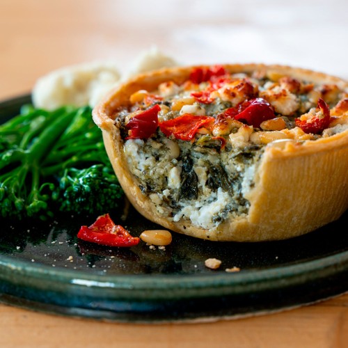Higgidy Spinach, Feta & Pine Nut Pie thumbnail 2