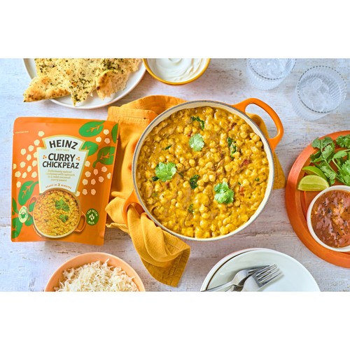 Heinz Curry Chickpeas Family Pack with Coconut and Spinach thumbnail 3