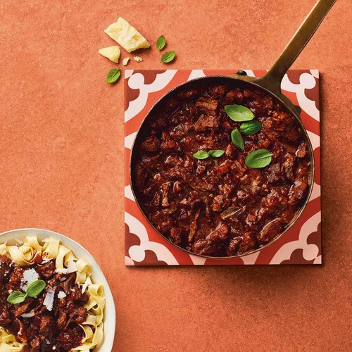 M&S Slow Cooked Italian Style Beef Ragu thumbnail 2