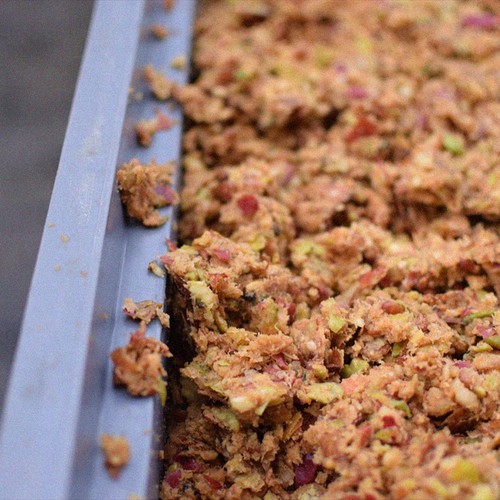 nibs etc. Barley, Spelt & Walnut savoury Granola thumbnail 7