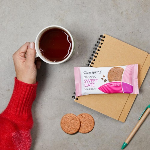 Clearspring Organic Oat Biscuits Sweet Date thumbnail 3