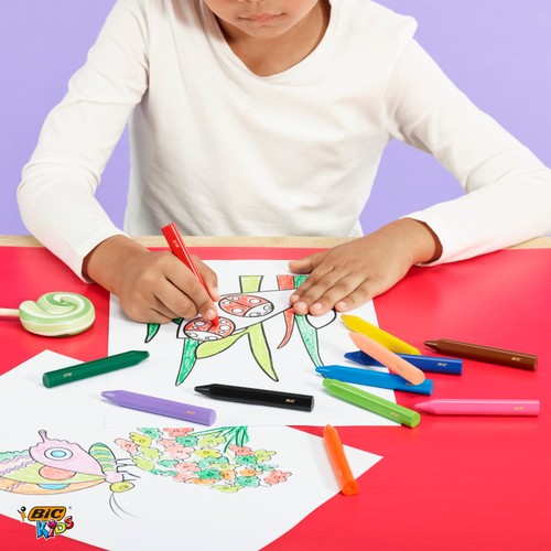 BIC Kids Jumbo Colouring Crayons Wallet of 12 thumbnail 3