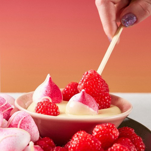 The Glorious Mess Raspberry Eton Mess Kisses thumbnail 5