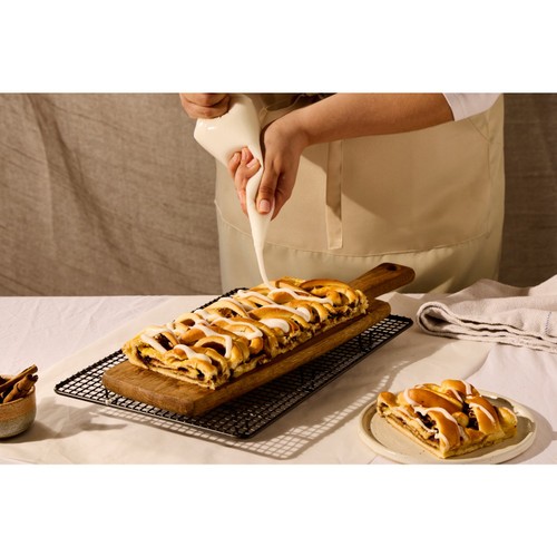 Ole & Steen Cinnamon Social Slice thumbnail 2