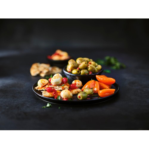 M&S Calabrian Chilli Marinated Italian Mozzarella thumbnail 2