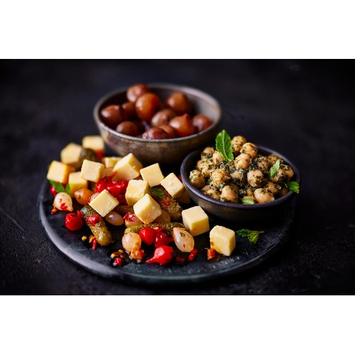 M&S Dressed Salsa Verde Chickpeas thumbnail 2