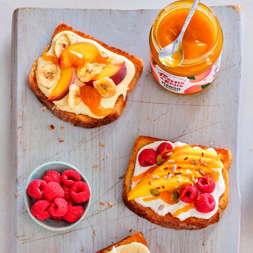 Fearne & Rosie Mango Jam 70% Fruit thumbnail 4