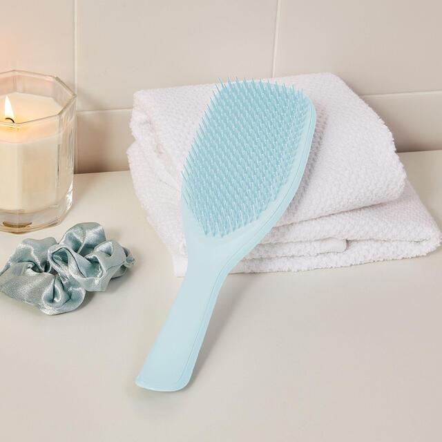 Tangle Teezer Ultimate Detangler Large Fine & Fragile, Seafoam Blue thumbnail 7