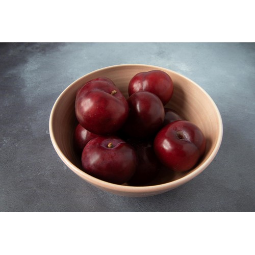 Diamond Crop Ripe and Ready to Eat Plums thumbnail 4