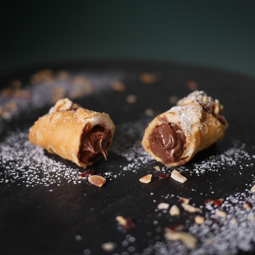 DiSanto Piedmontese Hazelnut Cannoli thumbnail 3