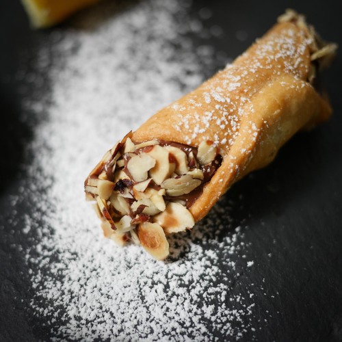 DiSanto Piedmontese Hazelnut Cannoli thumbnail 5