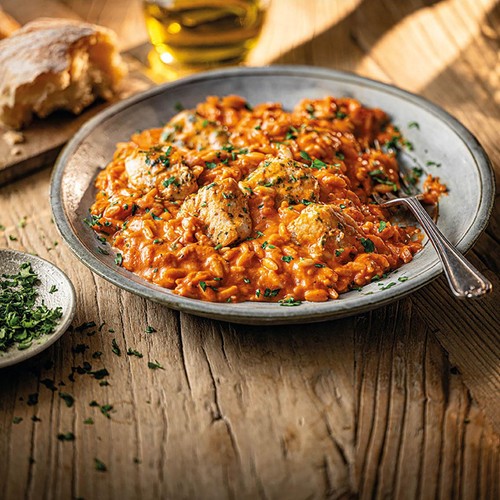 M&S Chicken  Tomato & Mozzarella Orzotto Serves 1 thumbnail 2