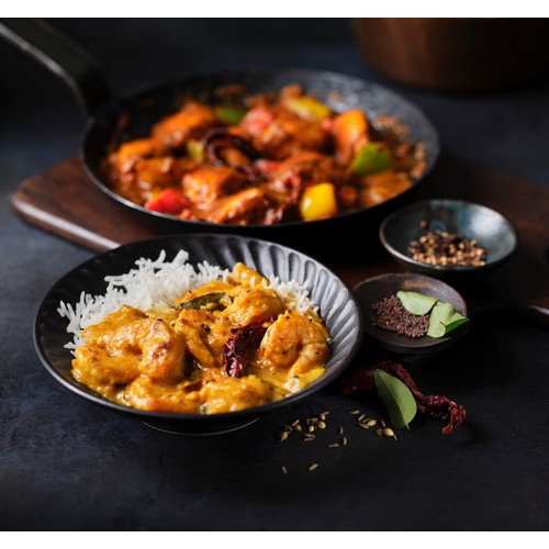 M&S Tikka Masala Curry Kit thumbnail 2