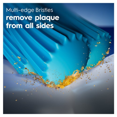 Oral-B Pro Clean Advanced Medium Toothbrush thumbnail 4