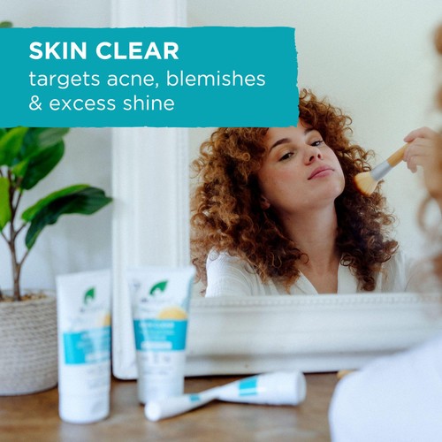 Dr Organic Skin Clear Deep Cleansing Face Wash thumbnail 2