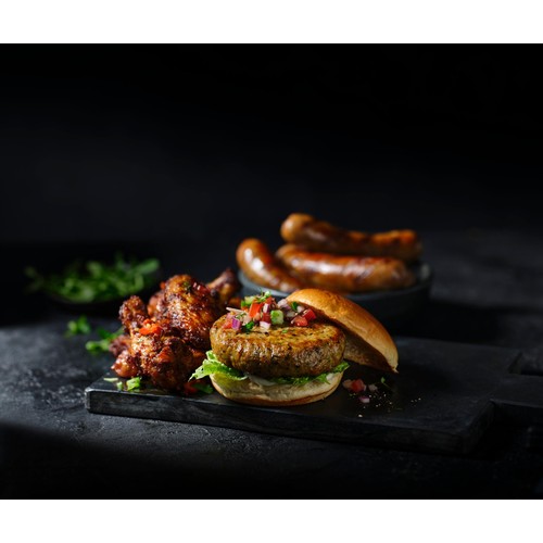 M&S Grill 2 Chicken Tikka Burgers thumbnail 2
