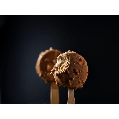 M&S 4 Dulce de Leche Loaded Ice Creams thumbnail 2
