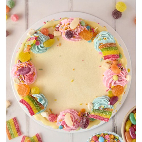 Lola's Sweet Shop Cake thumbnail 4